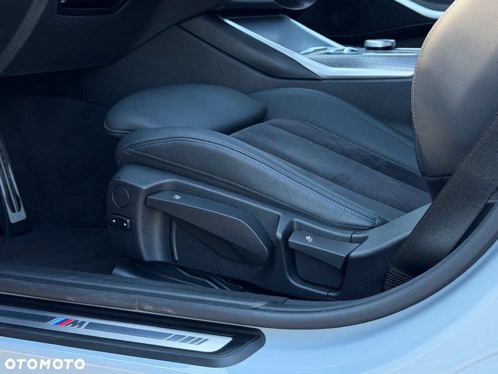 BMW Seria 3 320d M Sport Shadow sport - 16