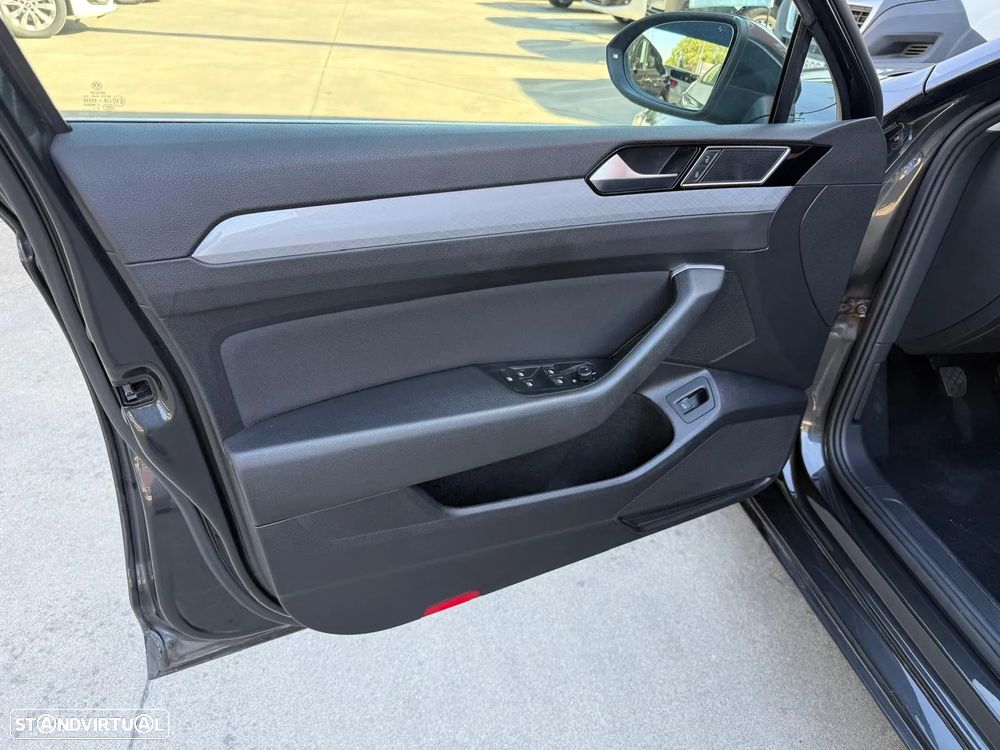 VW Passat 1.5 TSI Business - 11