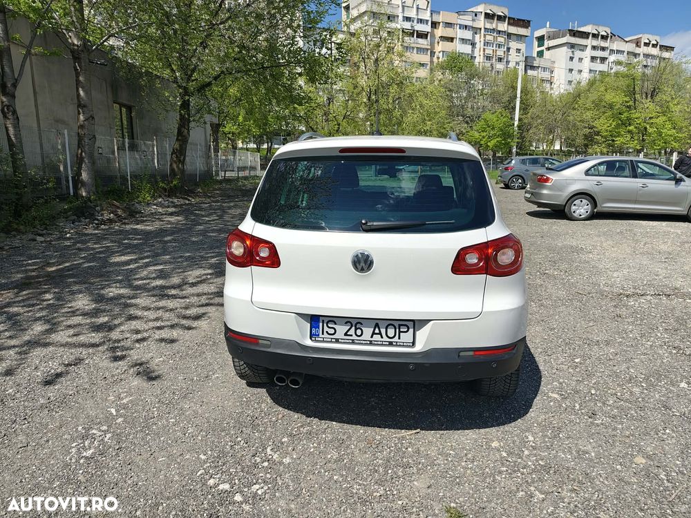 Volkswagen Tiguan 2.0 TDI DPF 4Motion Team - 6