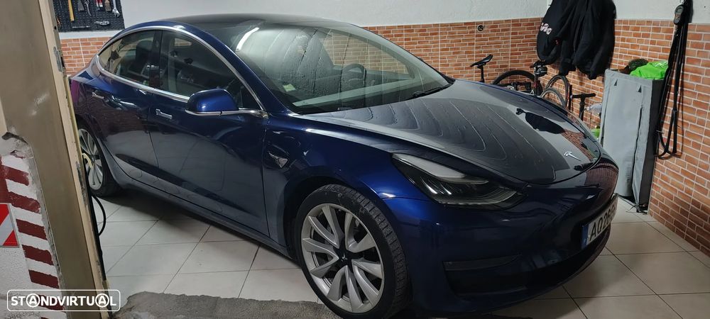 Tesla Model 3 Long-Range Dual Motor AWD - 3