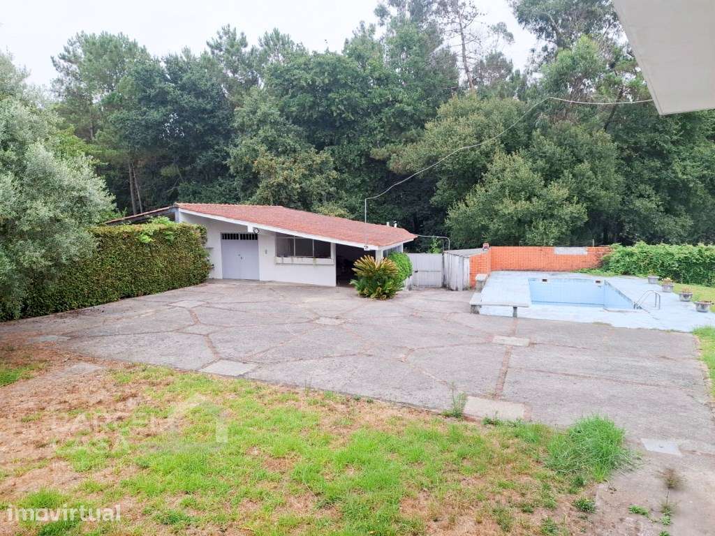 Exclusiva Moradia T5 com Piscina e Lote de 2.244 m² - Roriz, Barcelos - Grande imagem: 5/26