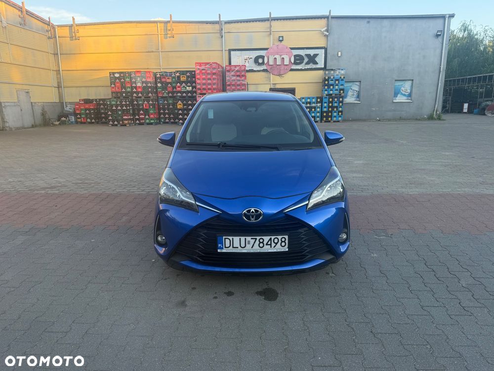 Toyota Yaris 1.5 Premium - 1