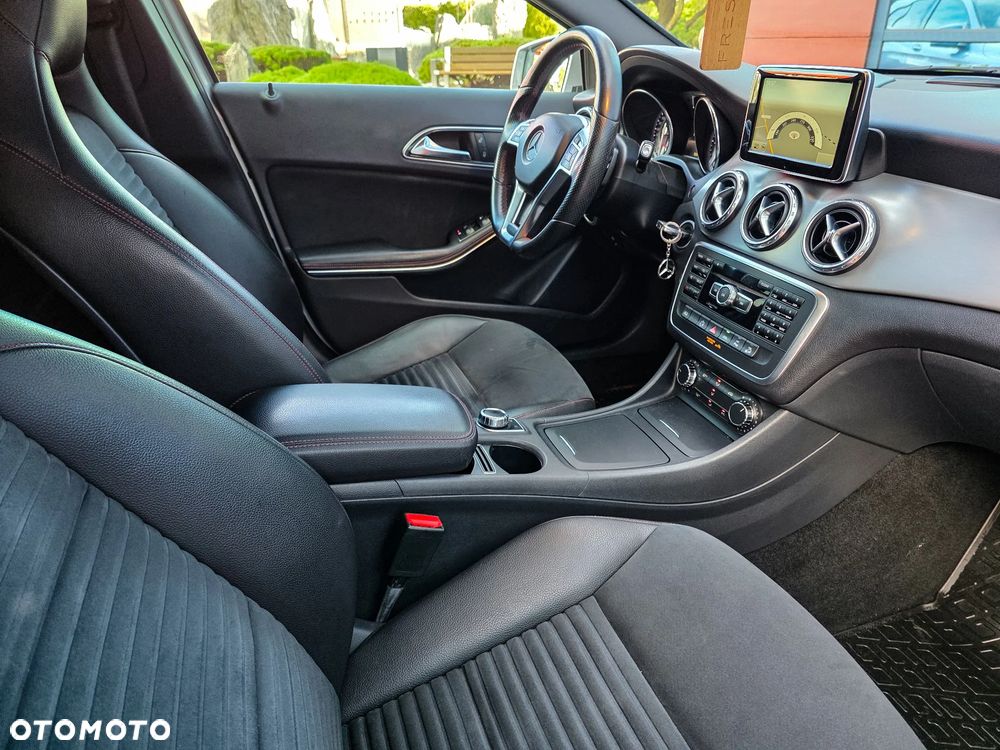 Mercedes-Benz GLA 220 CDI 4Matic 7G-DCT AMG Line - 4