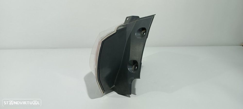 FAROLIM TRASEIRO ESQUERDO NISSAN X-TRAIL (T32) ACENTA - 5