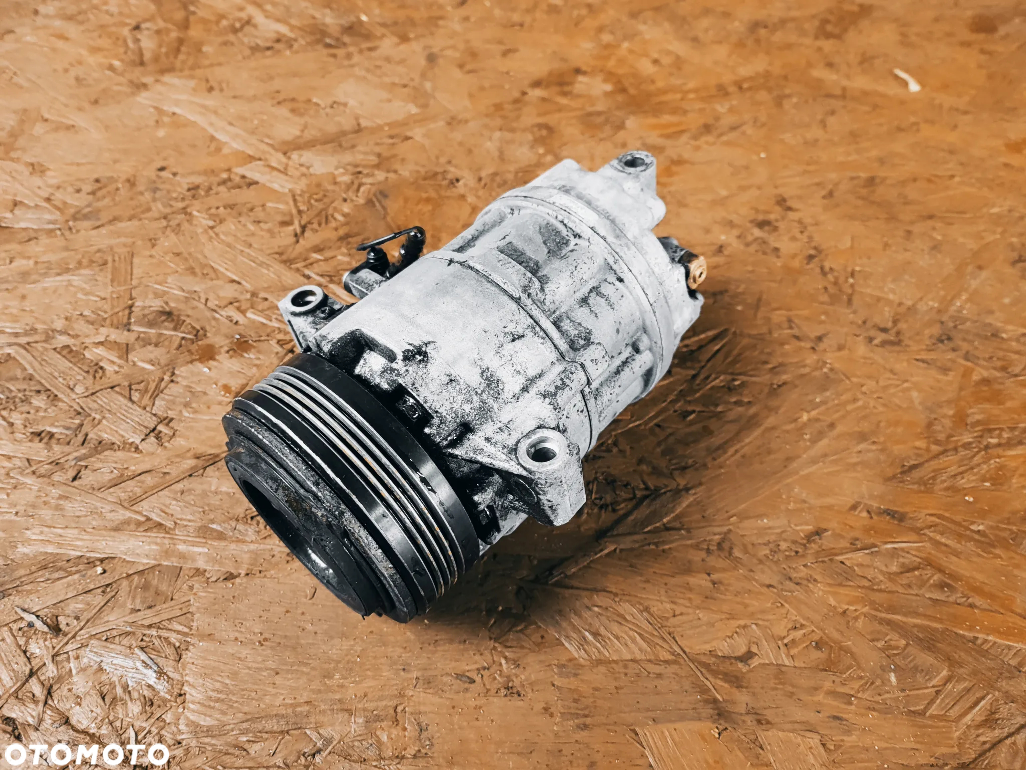 BMW E46 / E39 / Z3 ORYGINALNA SPRĘŻARKA / KOMPRESOR KLIMATYZACJI DO SILNIKÓW GAMY M47B20 / 2.0D / 1.8D 150KM O NR. 6 901 206 / 8 386 650 OEM - 2
