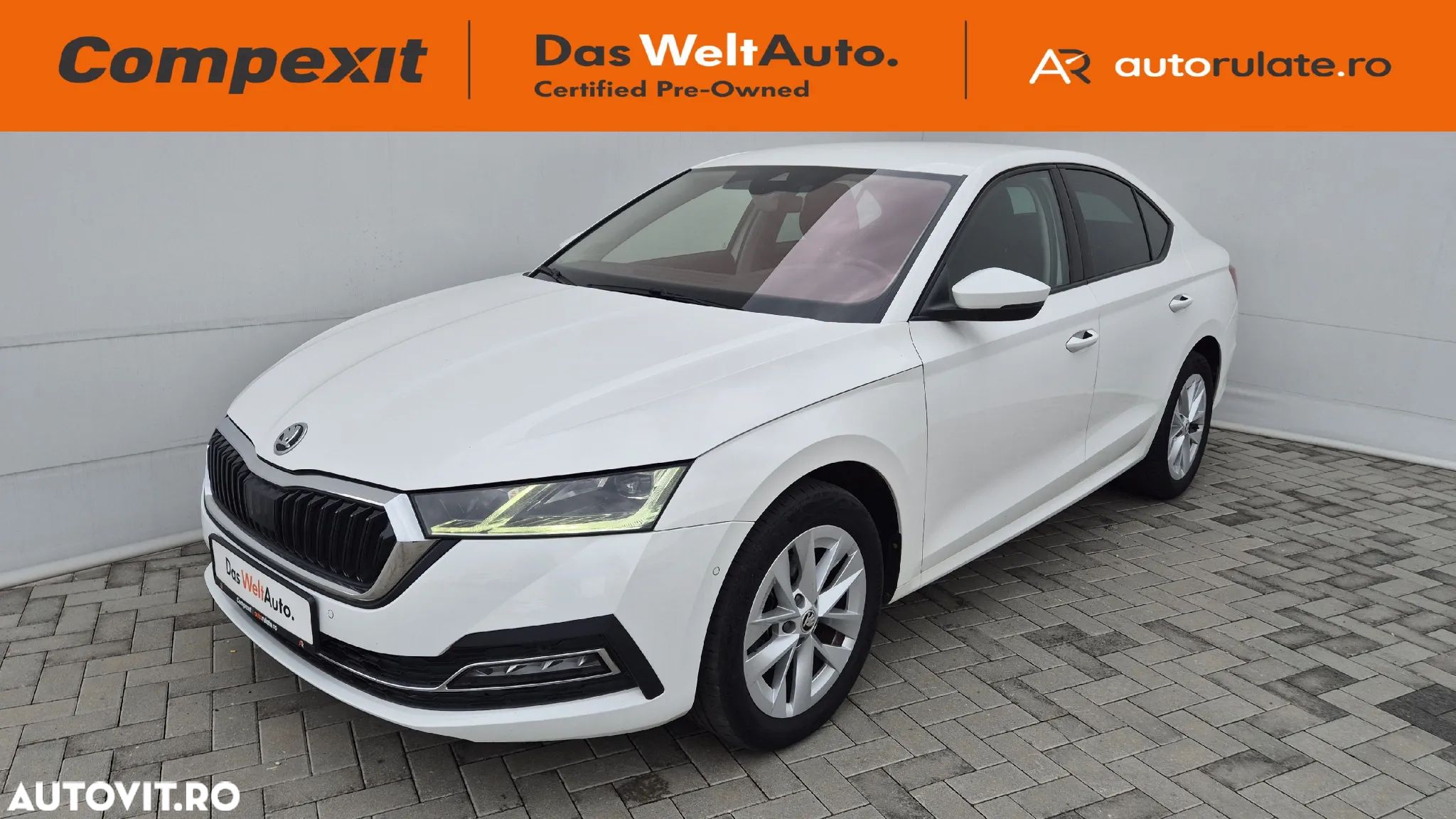 Skoda Octavia 2.0 TDI DSG Style - 1