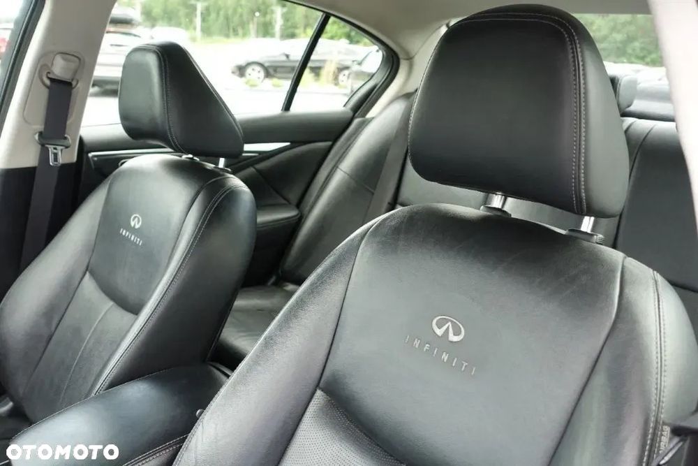 Infiniti Q50 2.2d Premium Executive - 23