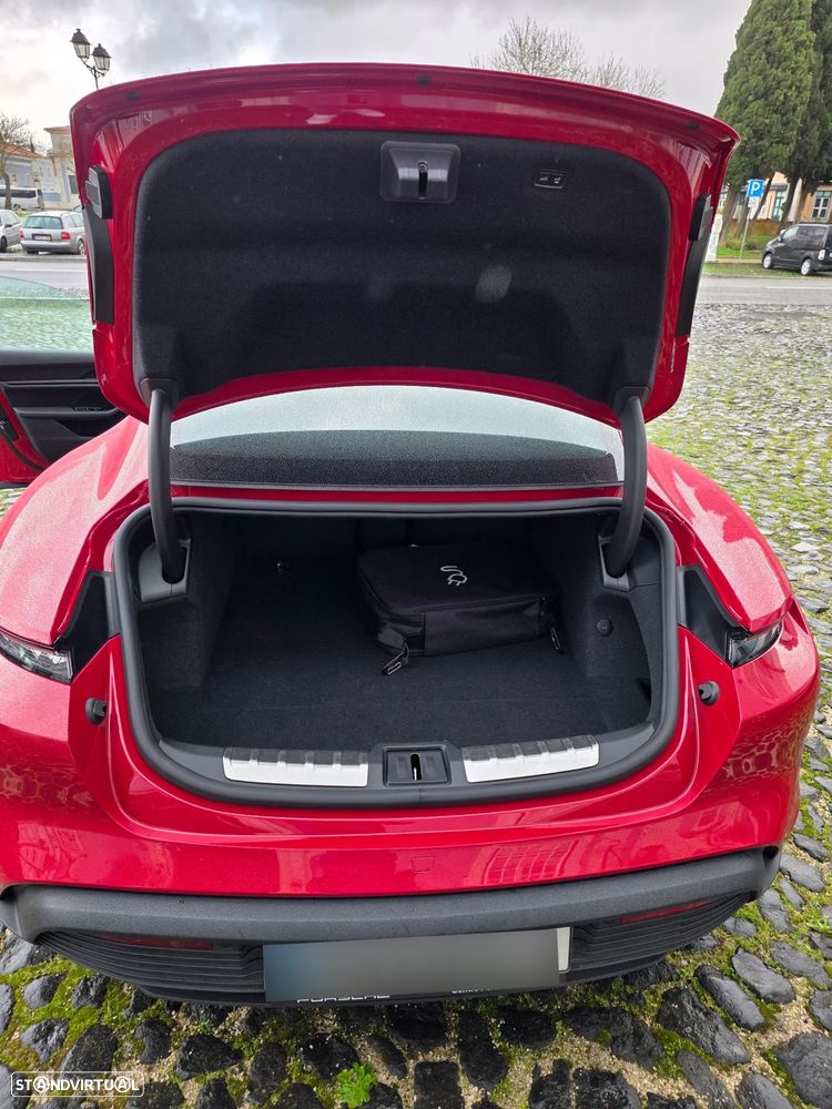 Porsche Taycan Bateria Performance Plus - 11