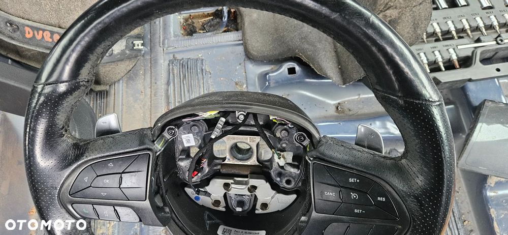 Dodge Durango III LIFT  Kierownica czarna Grzana Łopatki Skóra - 7