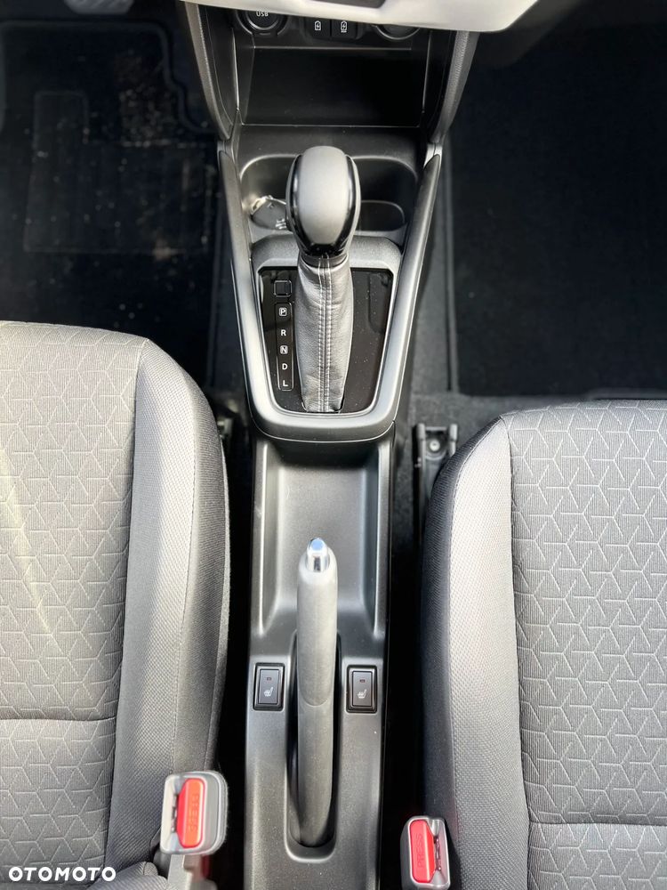 Suzuki Swift 1.2 Dualjet SHVS Premium Plus CVT - 11