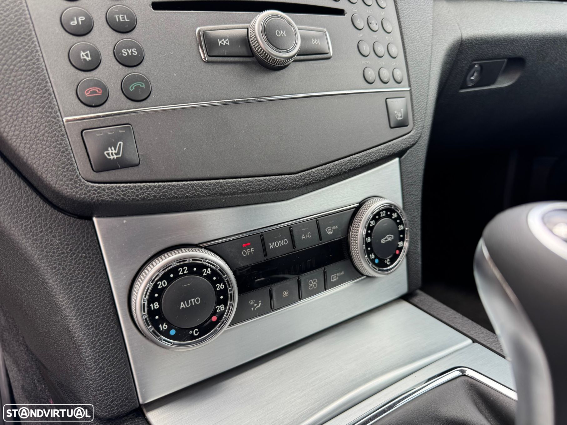 Mercedes-Benz C 220 CDi Avantgarde BlueEfficiency - 12