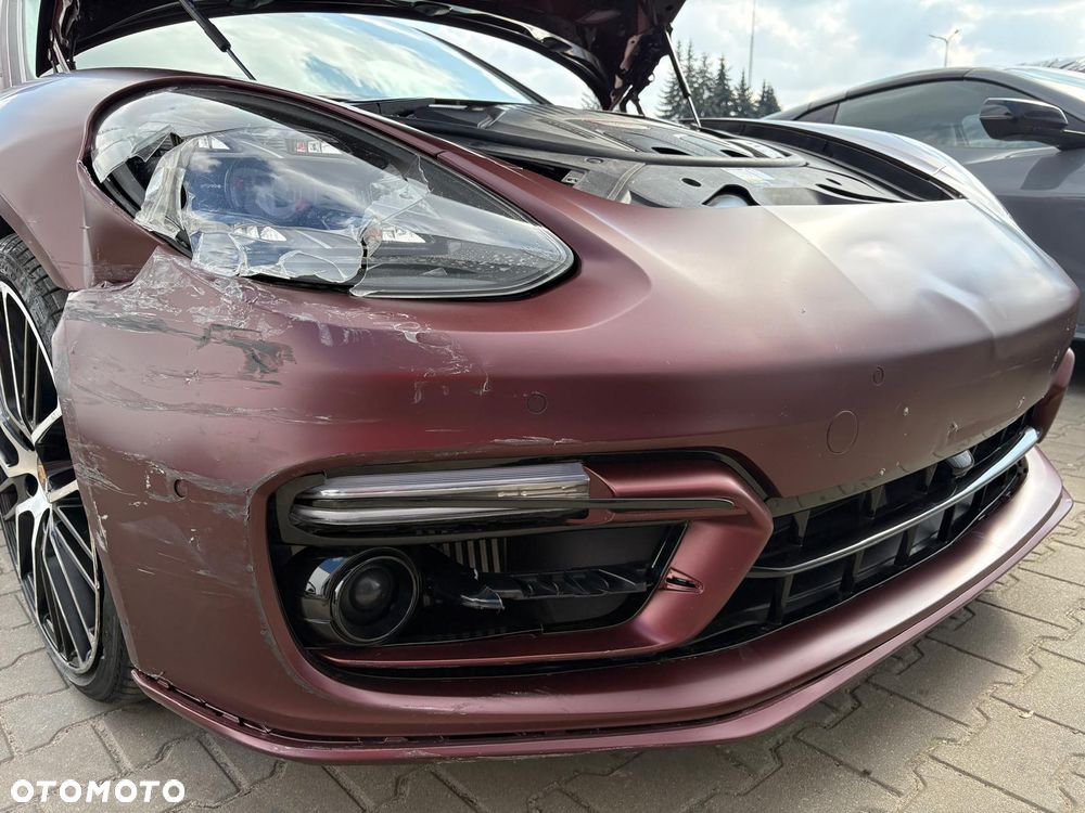 Porsche Panamera - 23