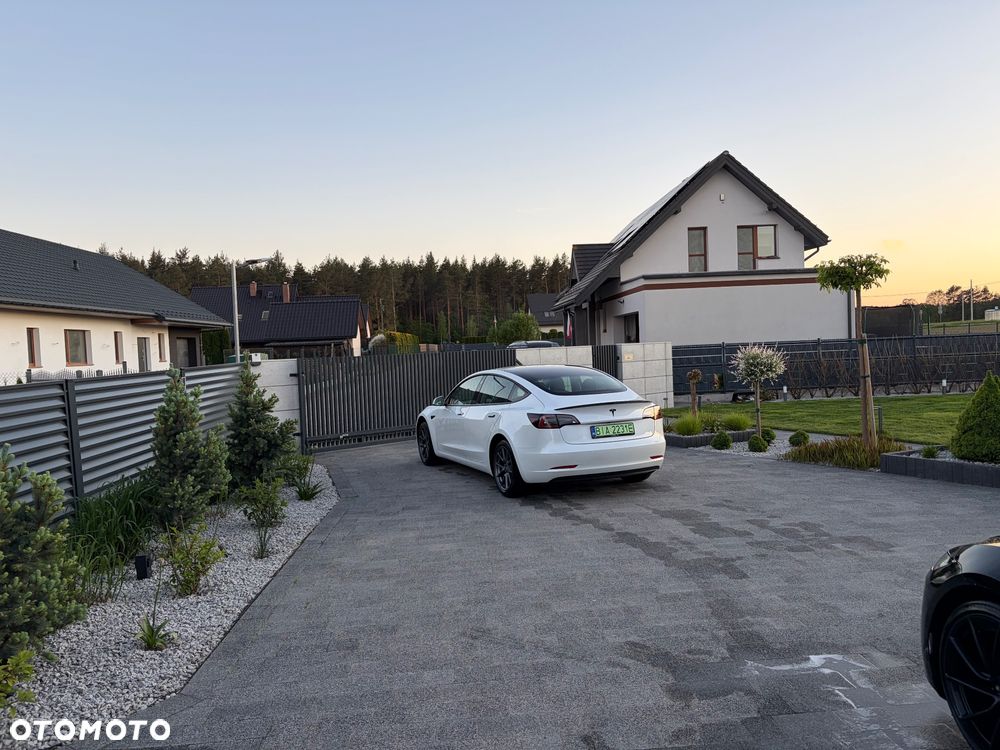 Tesla Model 3 RWD - 26