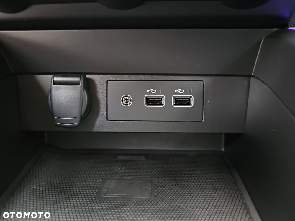 Renault Clio - 25