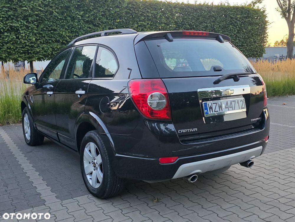 Chevrolet Captiva 2.4 4WD 7 Sitzer LT - 8