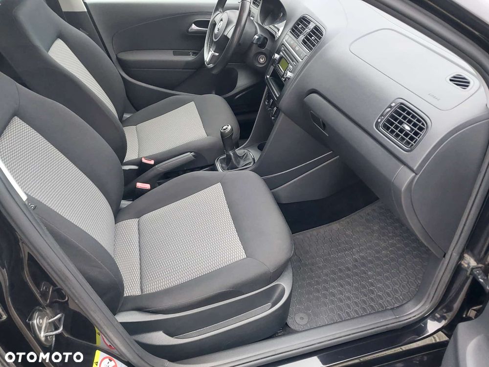 Volkswagen Polo 1.2 Comfortline - 17