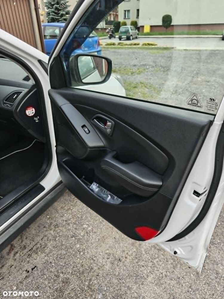 Hyundai ix35 1.7 CRDi Premium 2WD - 12