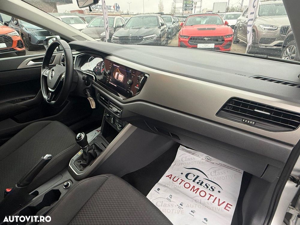 Volkswagen Polo - 22