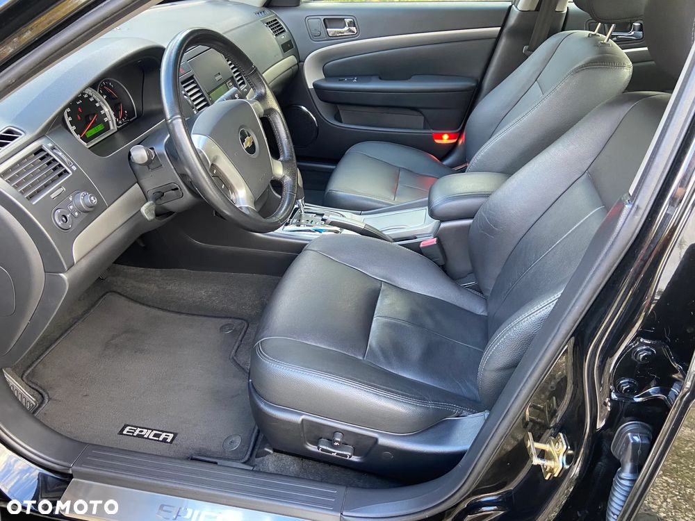 Chevrolet Epica - 31