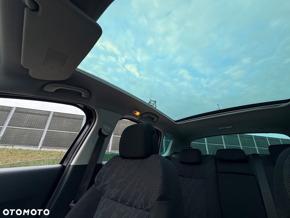 Peugeot 3008 1.6 Premium - 28