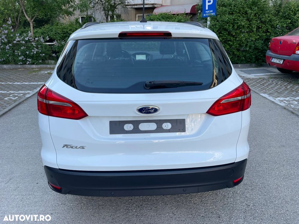 Ford Focus 1.5 EcoBlue Start-Stopp-System TREND - 10