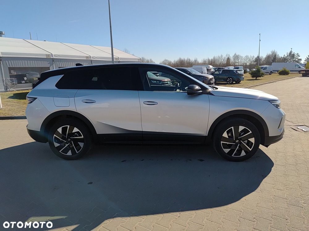 Opel Grandland - 8