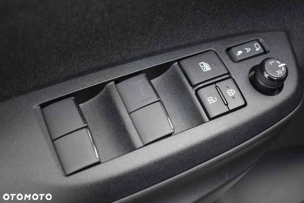 Toyota Yaris Cross Hybrid 1.5 Comfort - 19