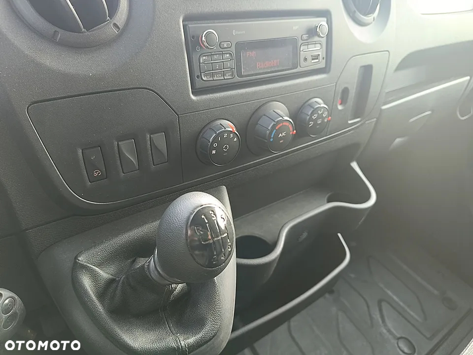 Renault Master - 25
