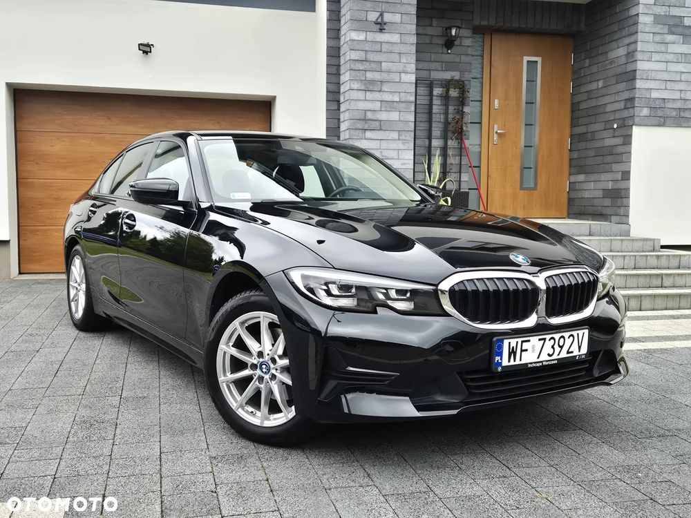 BMW Seria 3 320i Advantage - 2