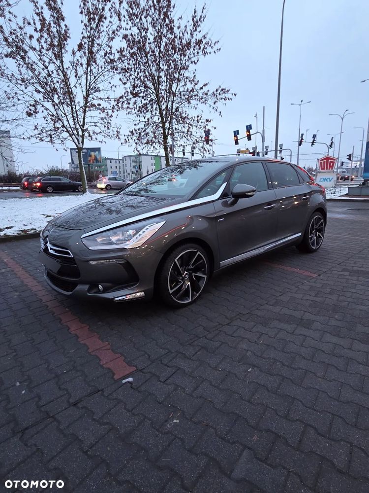 Citroën DS5 2.0 HDi Hybrid4 SportChic MCP - 2