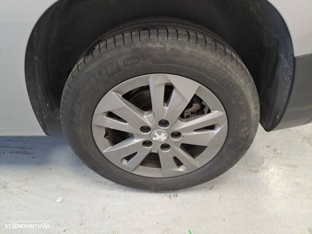 Peugeot Partner 1.5 BlueHDi 130 S&S Standard - 10