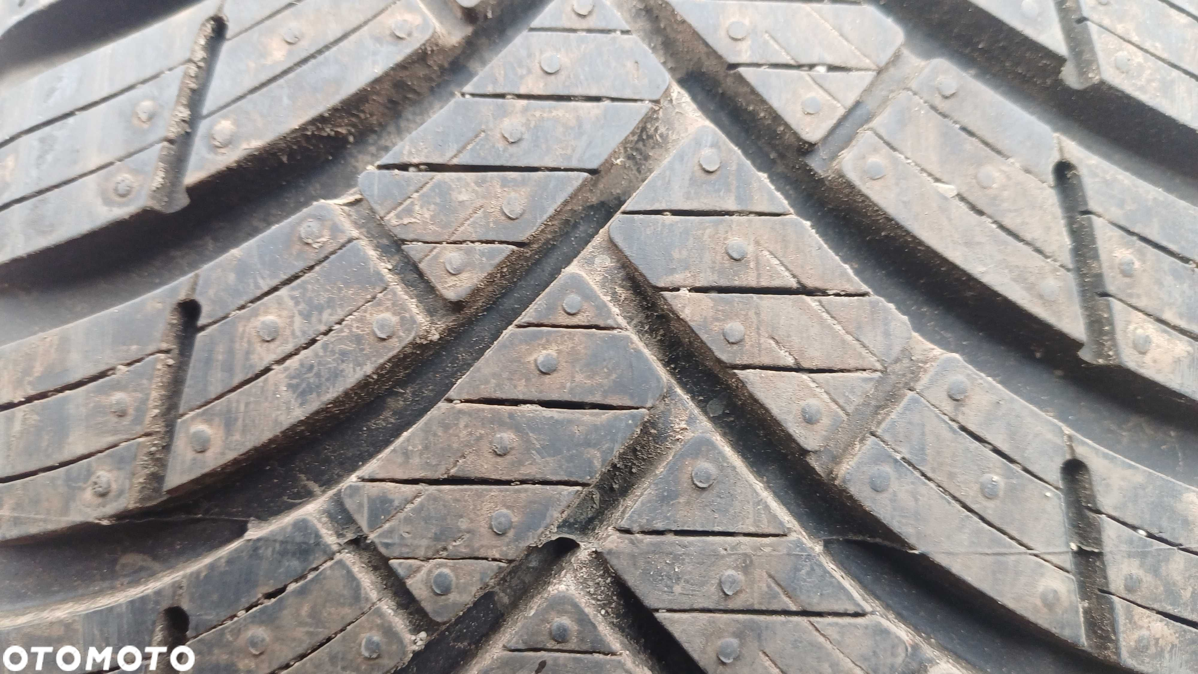 Kleber Quadraxer 2 185/65 R14 86T 2022r - 3