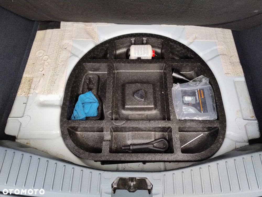 Ford C-MAX - 16