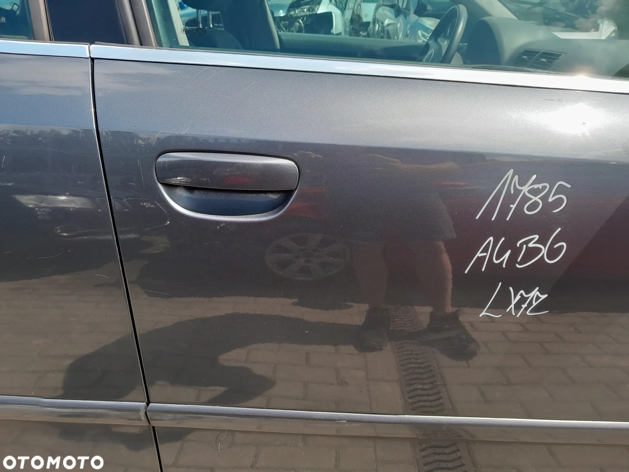 AUDI A4 B6 DRZWI PRAWE PRZEDNIE PRAWY PRZÓD KOLOR: LX7Z - 2