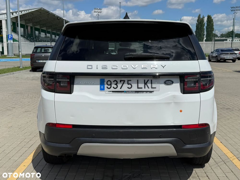 Land Rover Discovery Sport - 11