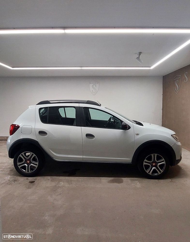 Dacia Sandero 0.9 TCe Stepway - 6