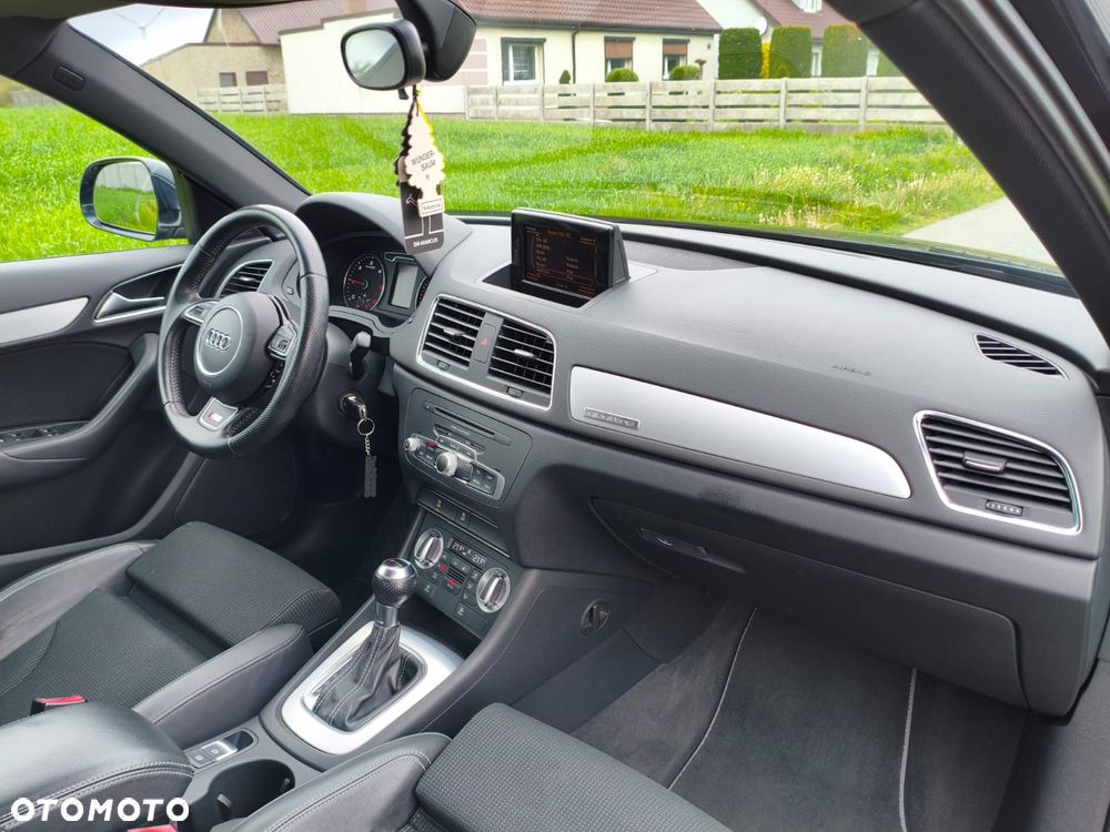 Audi Q3 - 17