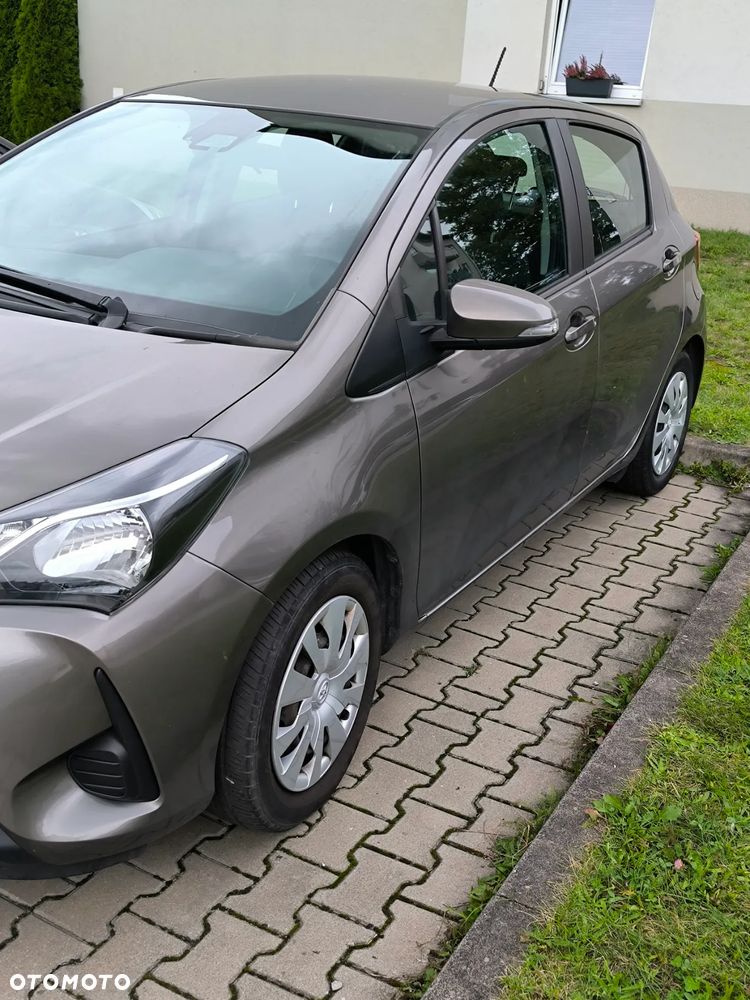 Toyota Yaris 1.0 Active - 1