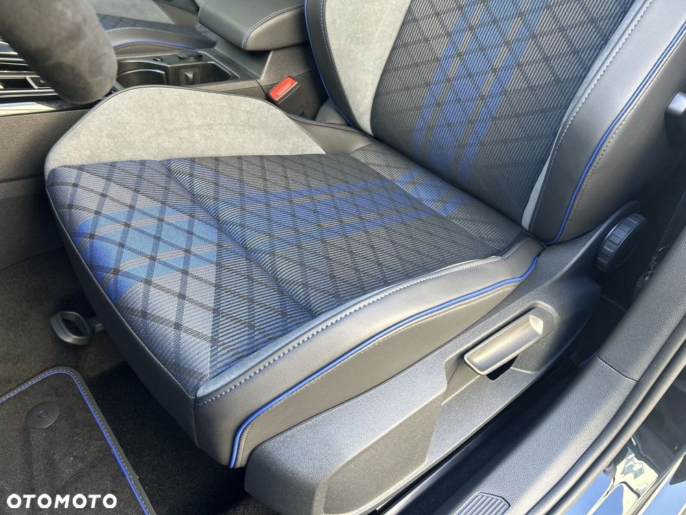 Volkswagen Golf - 13