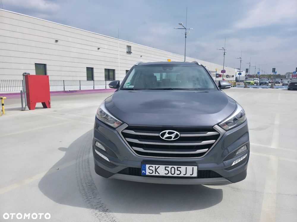 Hyundai Tucson 1.6 GDI BlueDrive Comfort 2WD - 11