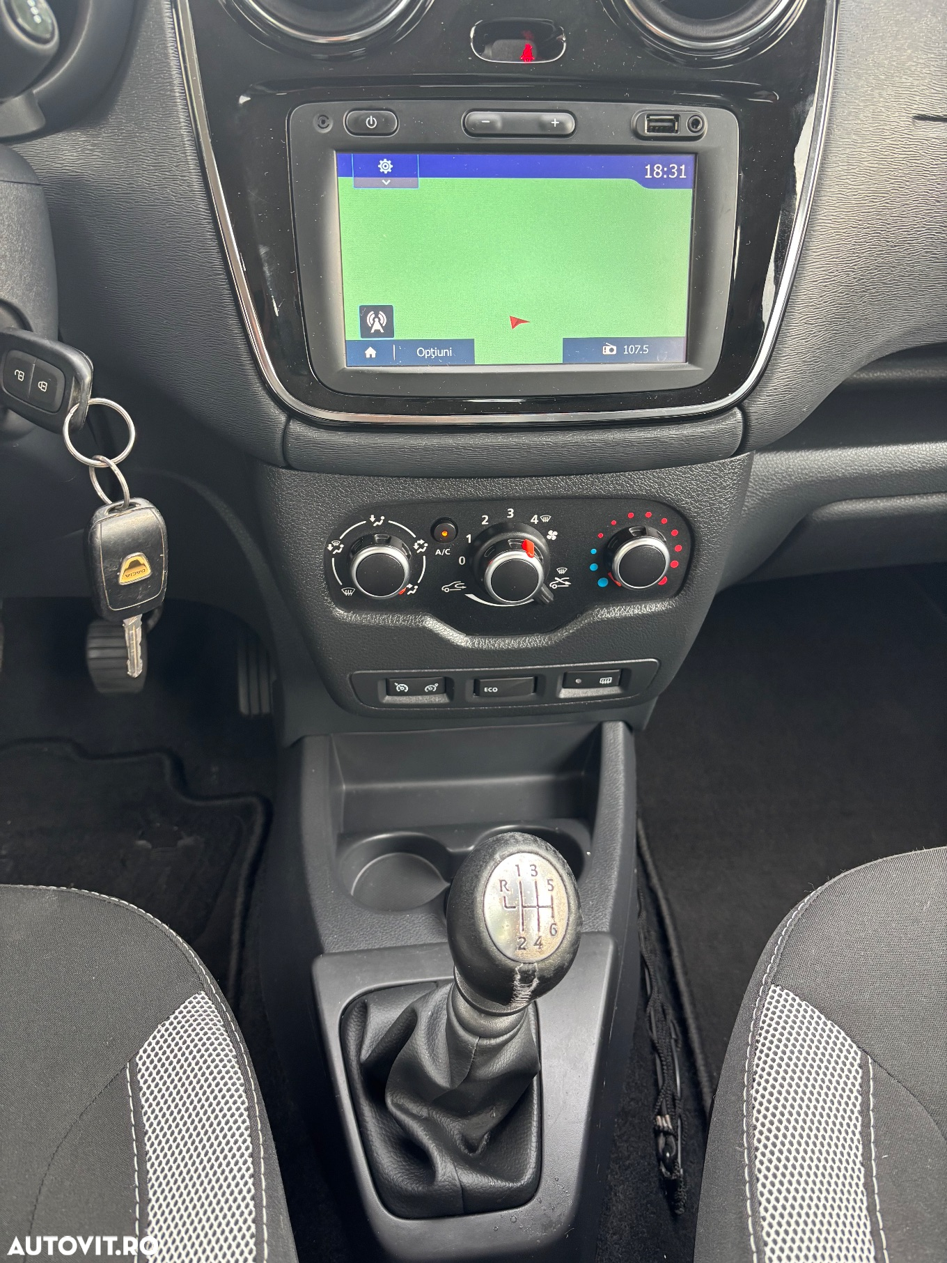 Dacia Lodgy 1.5 dCi Stepway - 18