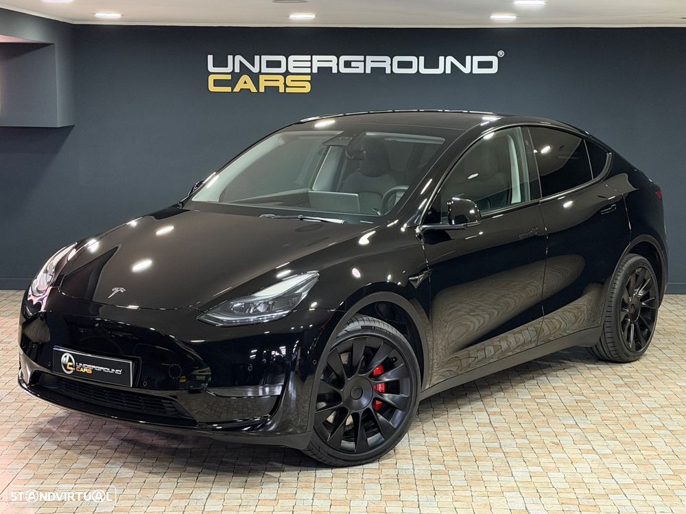 Tesla Model Y Performance Dual Motor AWD - 2