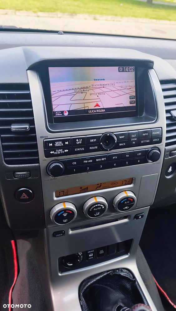 Nissan Pathfinder 2.5 dCi Premium - 19