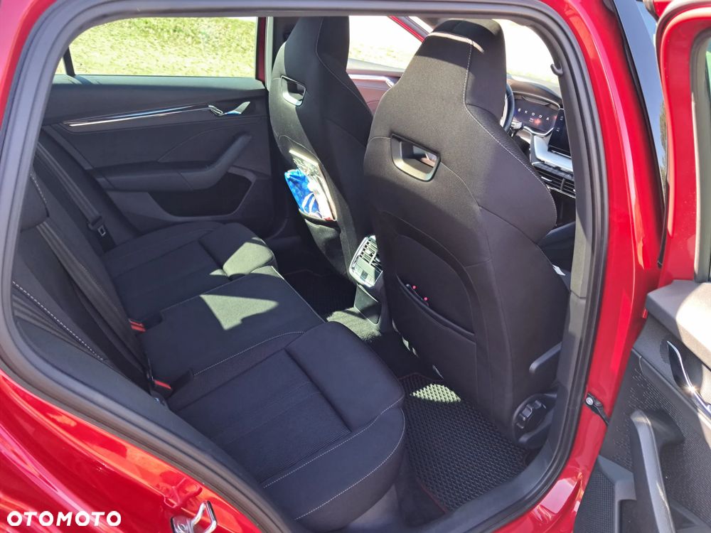 Skoda Octavia 2.0 TSI 4x4 Style DSG - 9