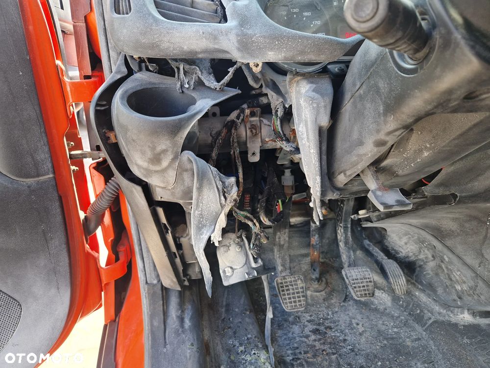 Iveco Daily do 3,5T 3.0 170 PS Na Blizniakach Laweta Pomoc Droga Najazd - 22