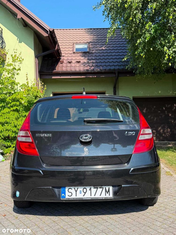 Hyundai I30 2010 photo 3