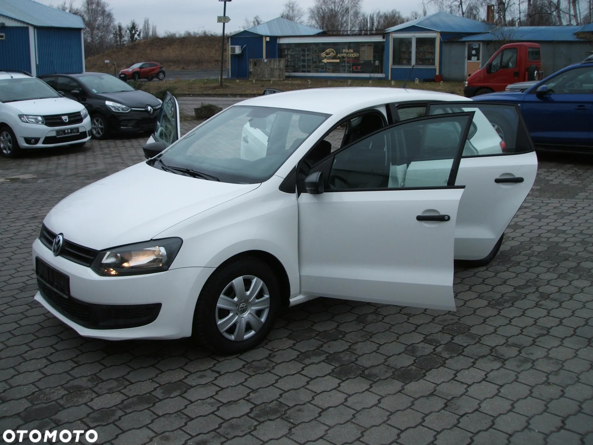 Volkswagen Polo - 32