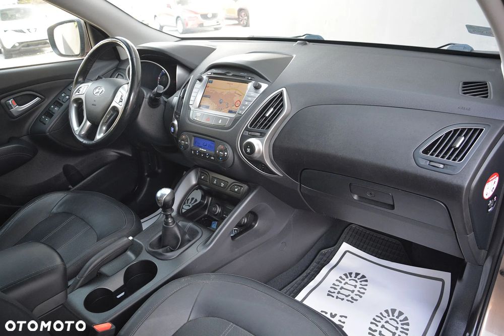 Hyundai ix35 2.0 CRDi 4WD Premium - 15