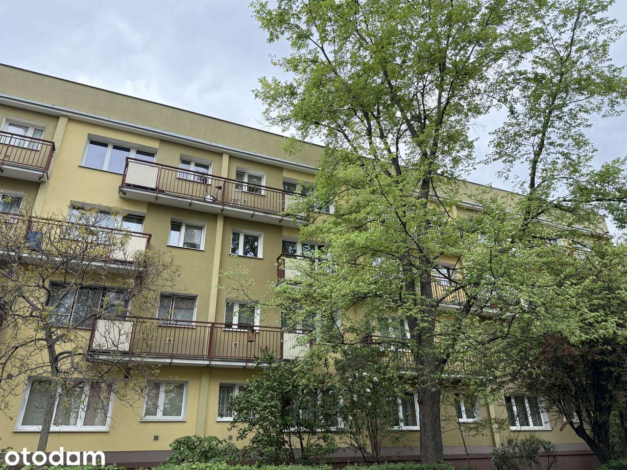 Dwustronne mieszkanie z balkonem na Woli