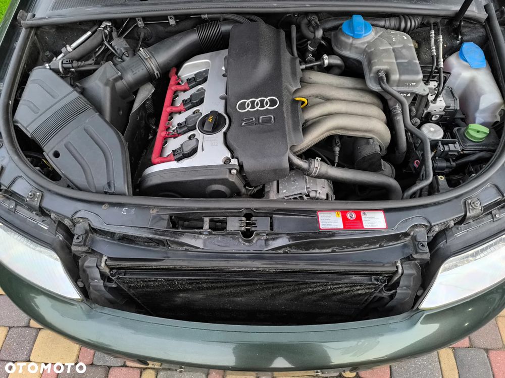 Audi A4 Limousine - 11